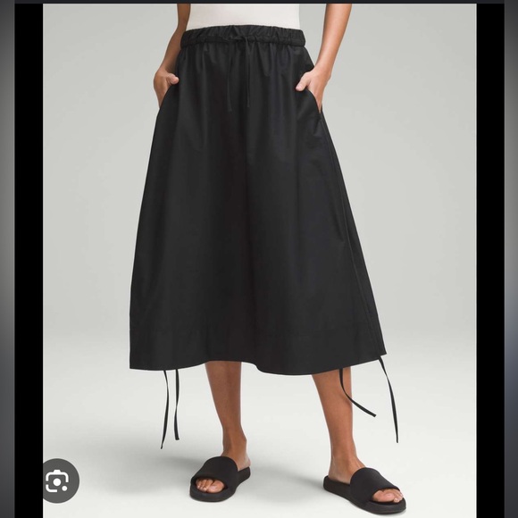 Lululemon High-low Side Slit Super High Rise Skirt Black - Picture 4 of 7